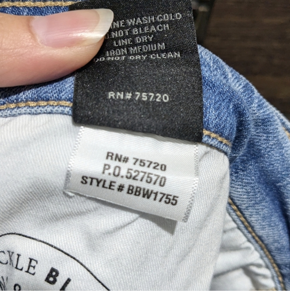 Sz 14/16 Buckle BLACK Fit 75 High Rise Denim Shorts 33 BBW1755 Ripped Distressed - Picture 9 of 9